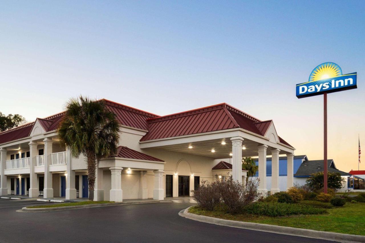 Days Inn By Wyndham Dillon Exteriör bild